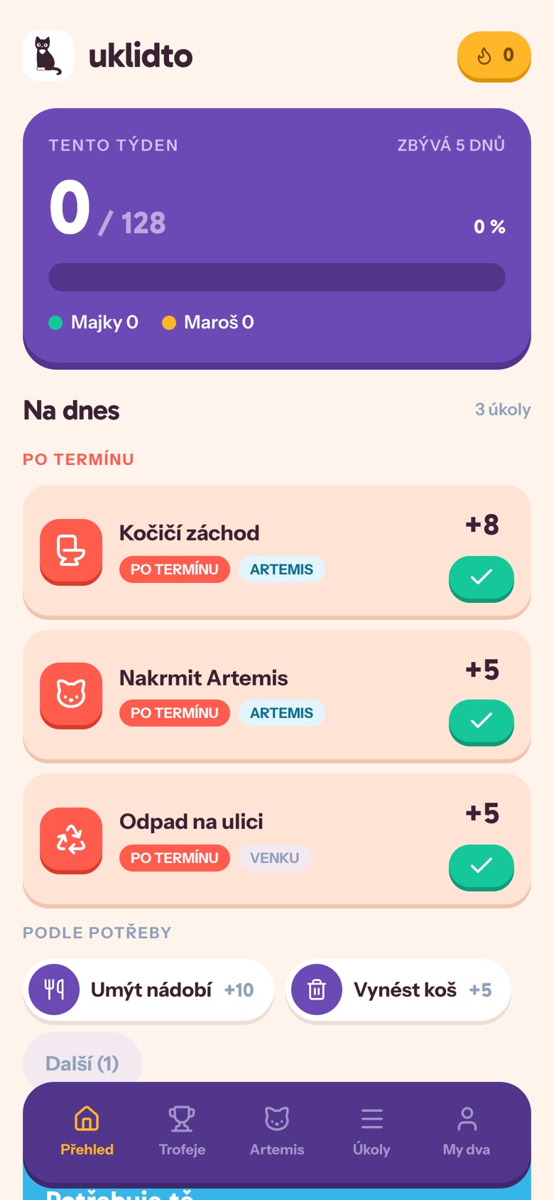 The uklidto home screen: this week's shared target, three overdue chores with a done button each, and the on-demand chores below.